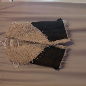 FOREVER 21 Sherpa Lined Brown Suede Vest, small